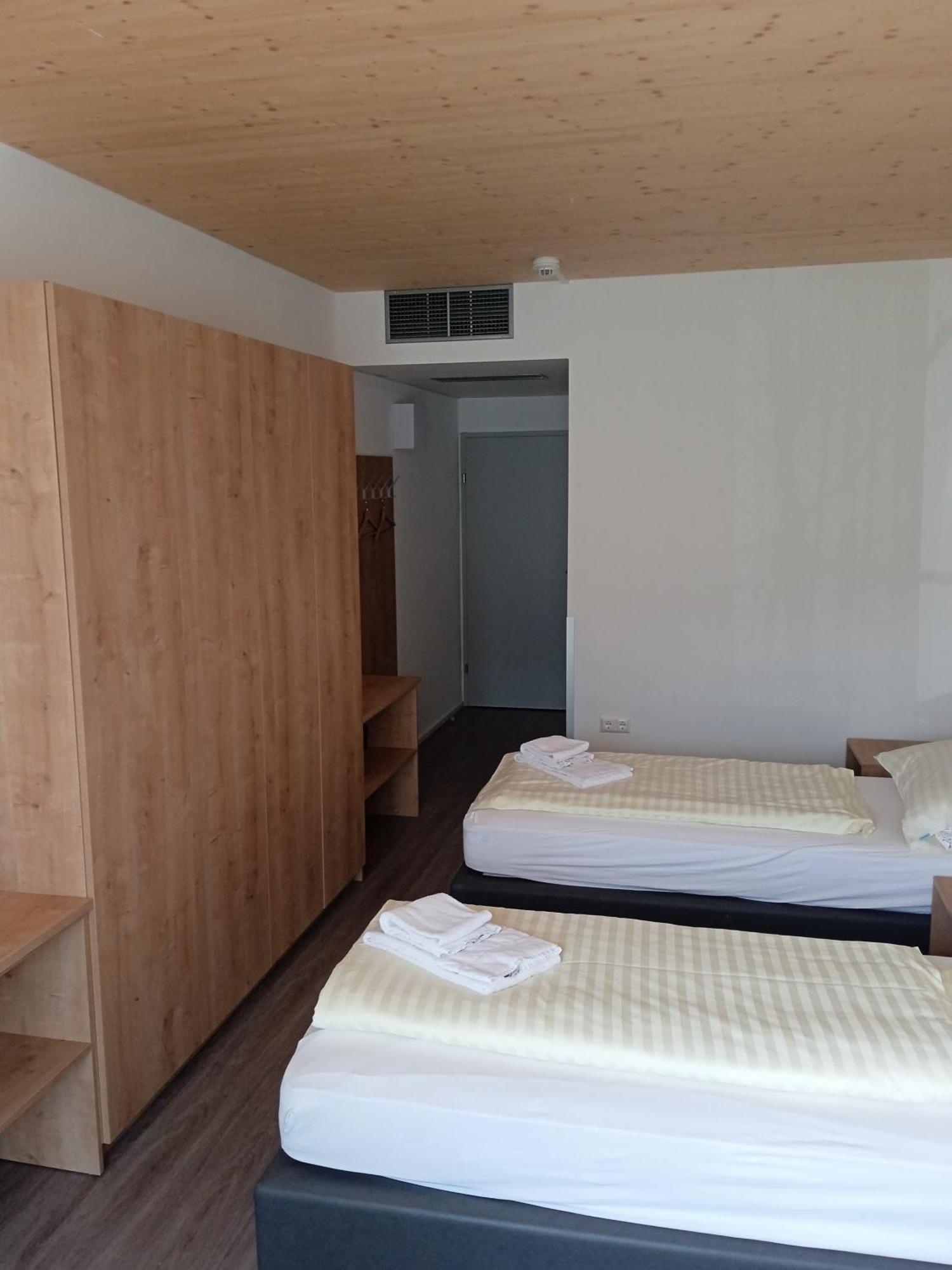 Sporthotel Ferlach Exteriör bild
